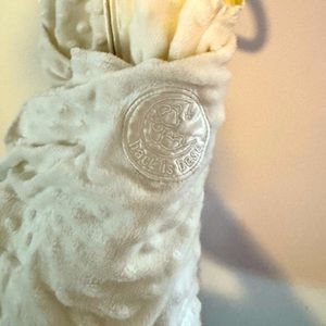 HALO Sleepsack Swaddle, Wearable Blanket, Plush Dots, Cream, Newborn, 0-3 Months